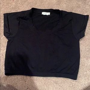 black t shirt